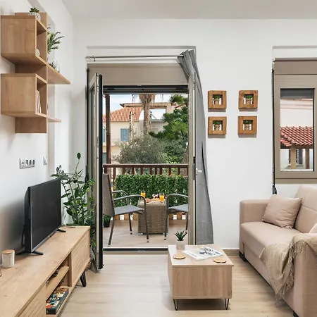 Modernpastel Studio-near Old Port *