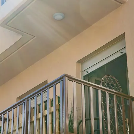 Modernpastel Studio-near Old Port Apartment